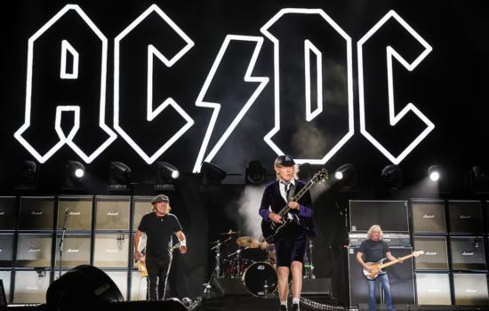 A História da Lenda AC/DC