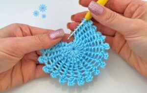 Descubre el Arte del Croché con Ayuda de lección de vídeo