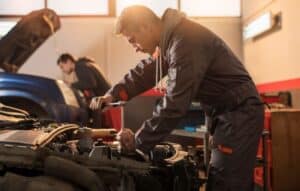 Domina la mecánica automotriz con facilidad