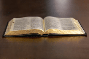 Beneficios de Recitar Salmos Diarios en Tu Vida