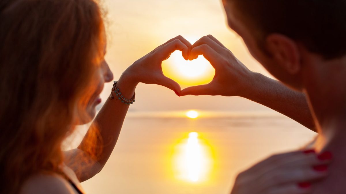 Aplicación de citas cristianas: amor con fe y valores