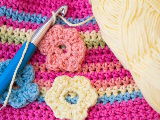 Aplicación para aprender crochet en Estados Unidos y México